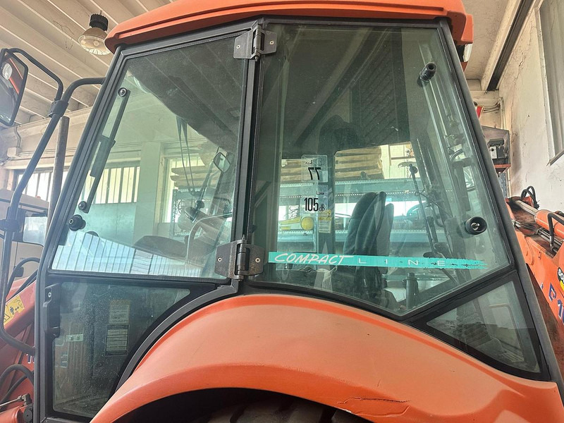 Fiat KOBELCO FB100.2 - حفار متعدد الاستخدام: صور 4 Fiat KOBELCO FB100.2 - حفار متعدد الاستخدام: صور 4
