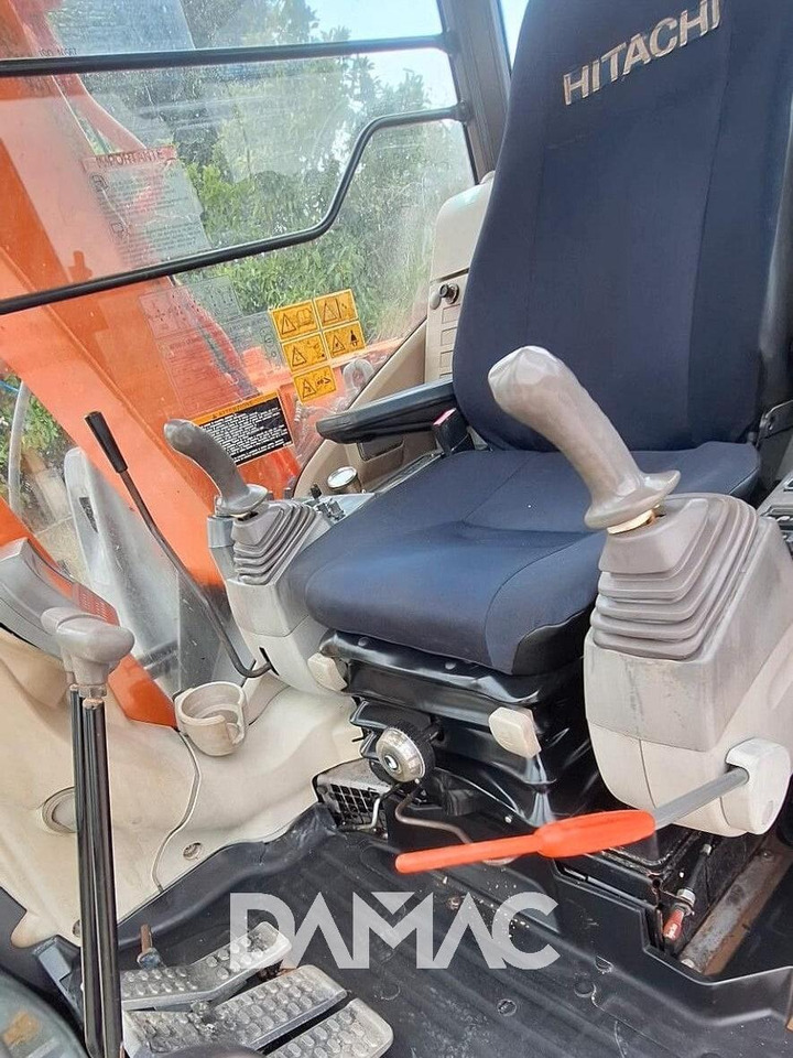 HITACHI ZX70LC - حفارة مصغرة: صور 5 HITACHI ZX70LC - حفارة مصغرة: صور 5