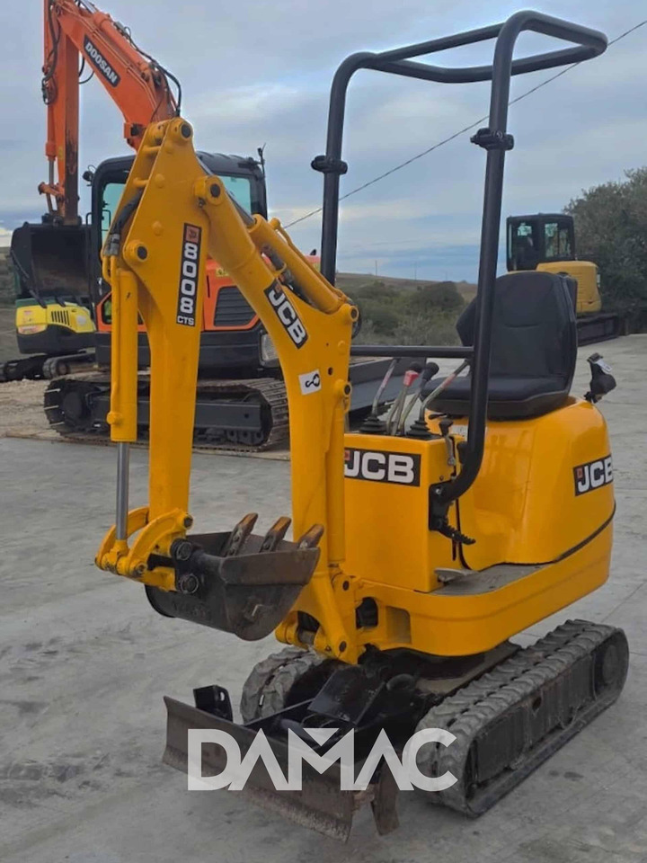 JCB 8008CTS - حفارة مصغرة: صور 3 JCB 8008CTS - حفارة مصغرة: صور 3
