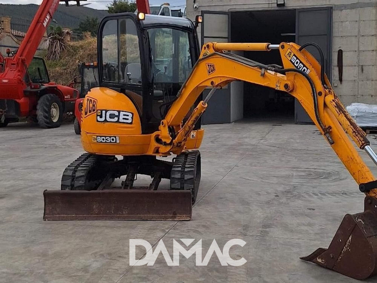 JCB 8030ZTS - حفارة مصغرة: صور 1 JCB 8030ZTS - حفارة مصغرة: صور 1