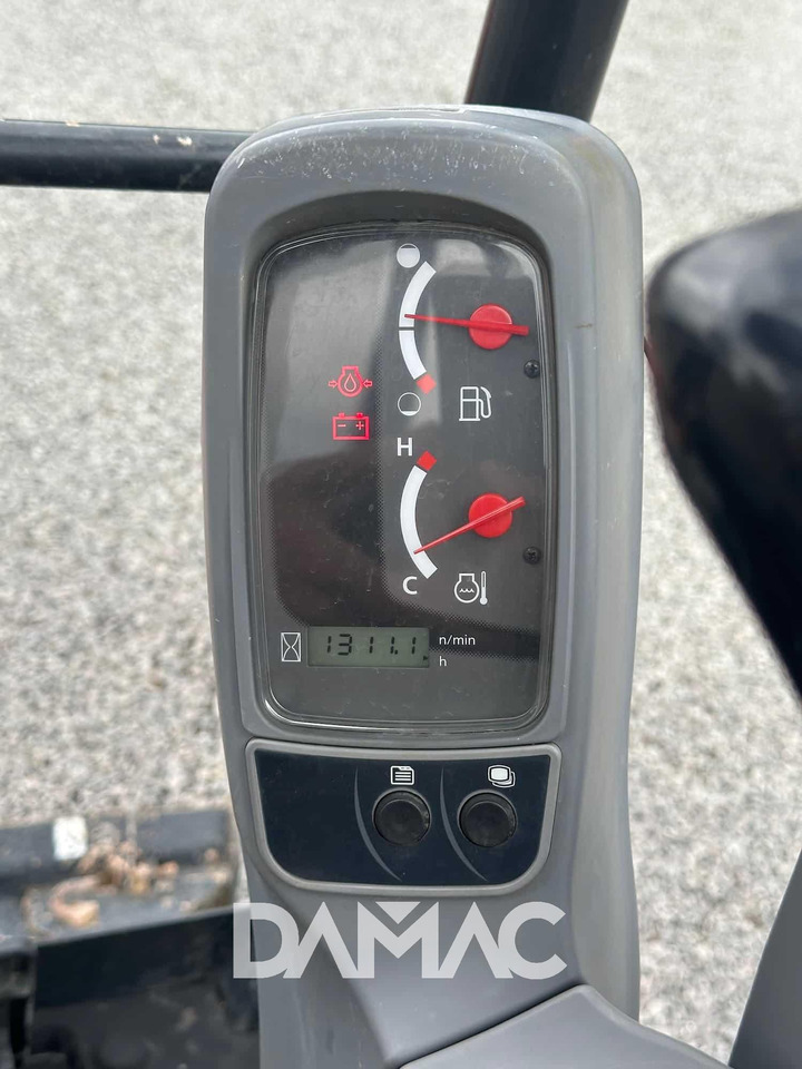 حفارة مصغرة KUBOTA KX016-4: صور 18 حفارة مصغرة KUBOTA KX016-4: صور 18