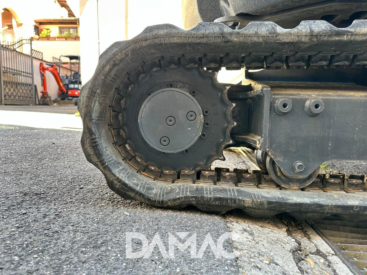 حفارة مصغرة KUBOTA U27-4: صور 17 حفارة مصغرة KUBOTA U27-4: صور 17