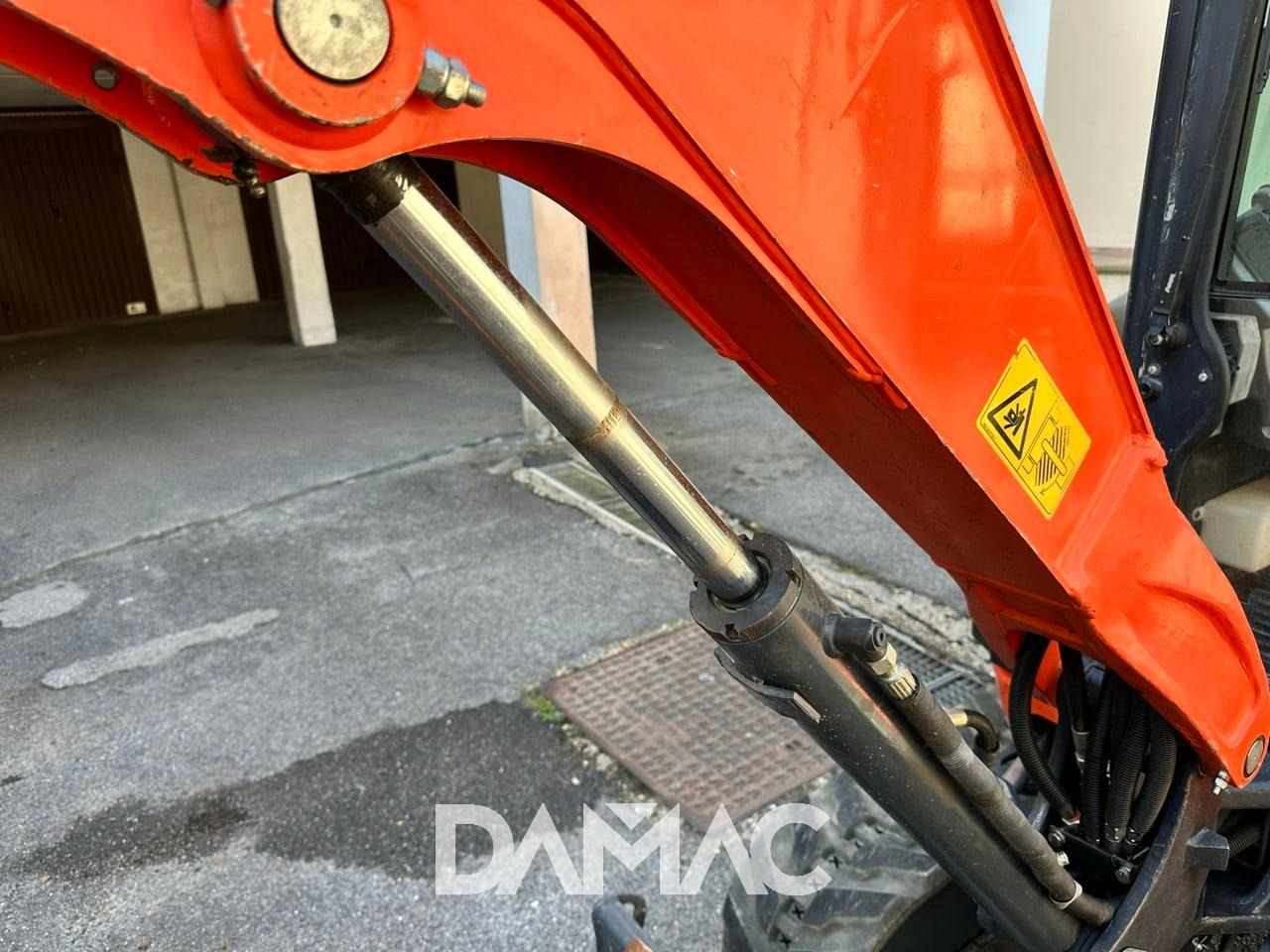 حفارة مصغرة KUBOTA U27-4: صور 21 حفارة مصغرة KUBOTA U27-4: صور 21