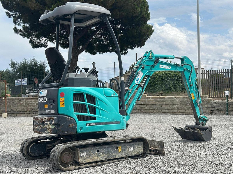 Kobelco SK17SR - حفارة مصغرة: صور 3 Kobelco SK17SR - حفارة مصغرة: صور 3
