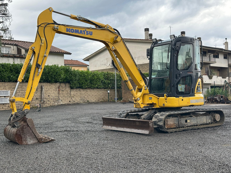 Komatsu PC55-MR3 - حفارة مصغرة: صور 1 Komatsu PC55-MR3 - حفارة مصغرة: صور 1
