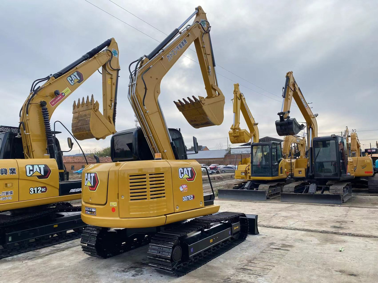 CATERPILLAR 307E2 - حفارات زحافة: صور 2 CATERPILLAR 307E2 - حفارات زحافة: صور 2