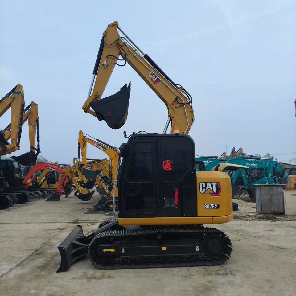 CATERPILLAR 307E2 - حفارات زحافة: صور 2 CATERPILLAR 307E2 - حفارات زحافة: صور 2