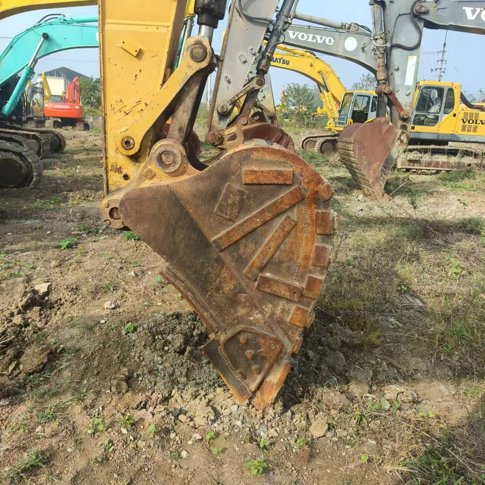 CATERPILLAR 320GC - حفارات زحافة: صور 5 CATERPILLAR 320GC - حفارات زحافة: صور 5