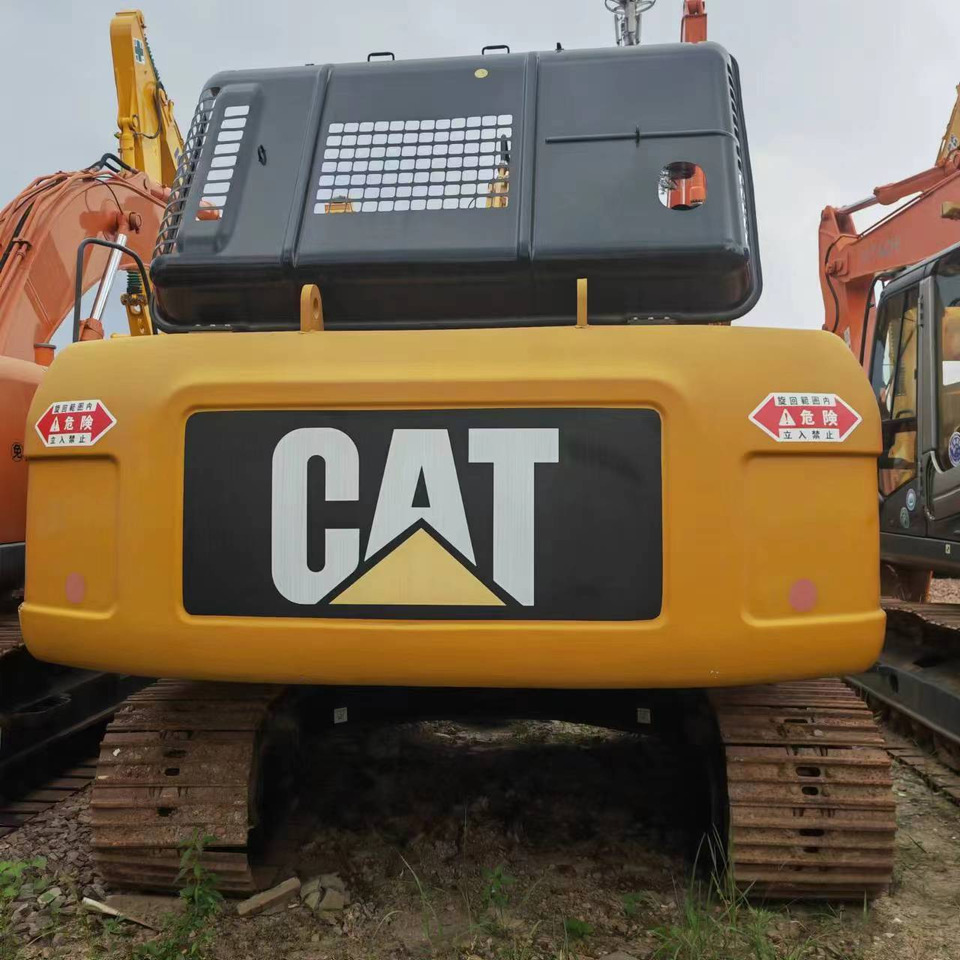 CATERPILLAR 325D2 - حفارات زحافة: صور 4 CATERPILLAR 325D2 - حفارات زحافة: صور 4
