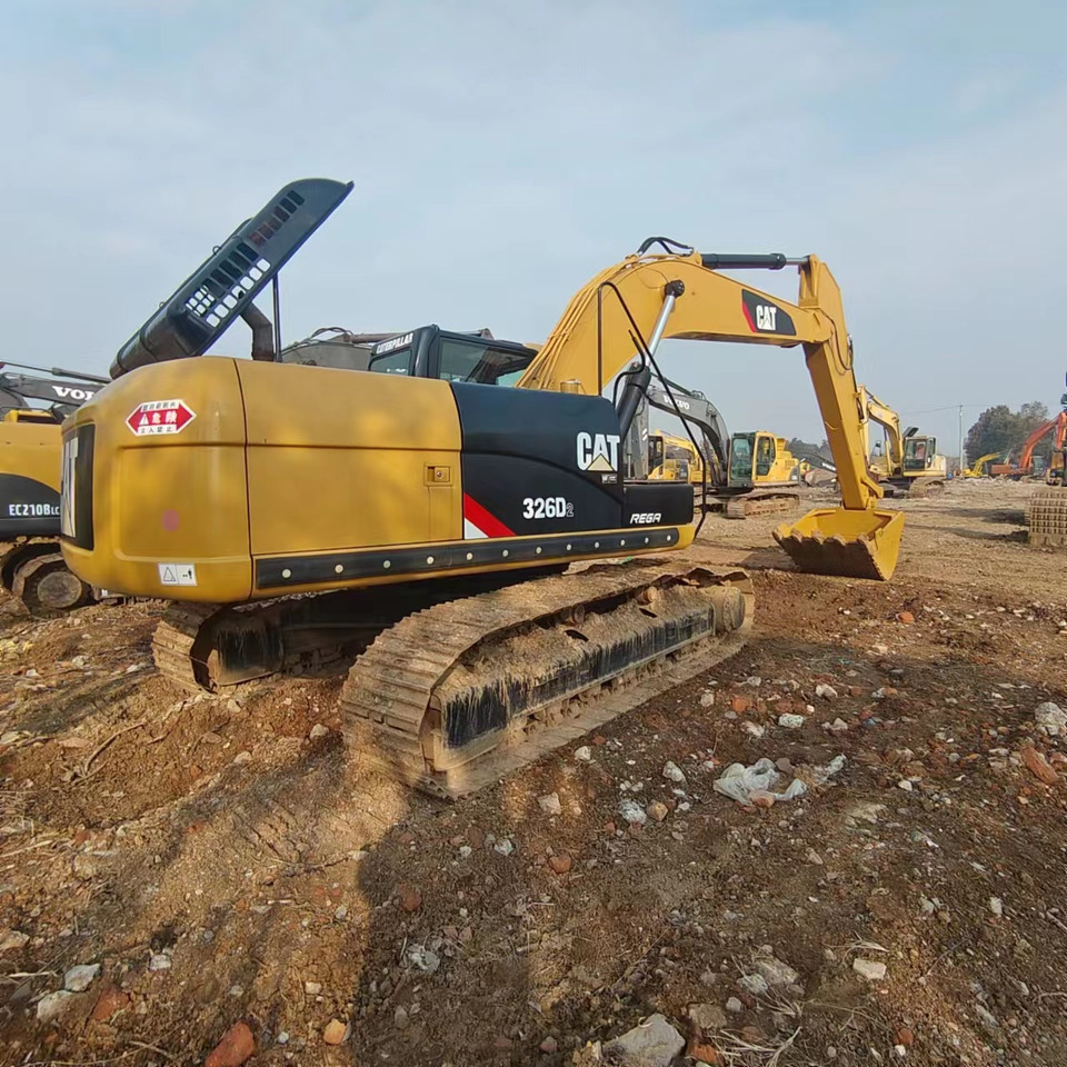 CATERPILLAR 326D - حفارات زحافة: صور 2 CATERPILLAR 326D - حفارات زحافة: صور 2