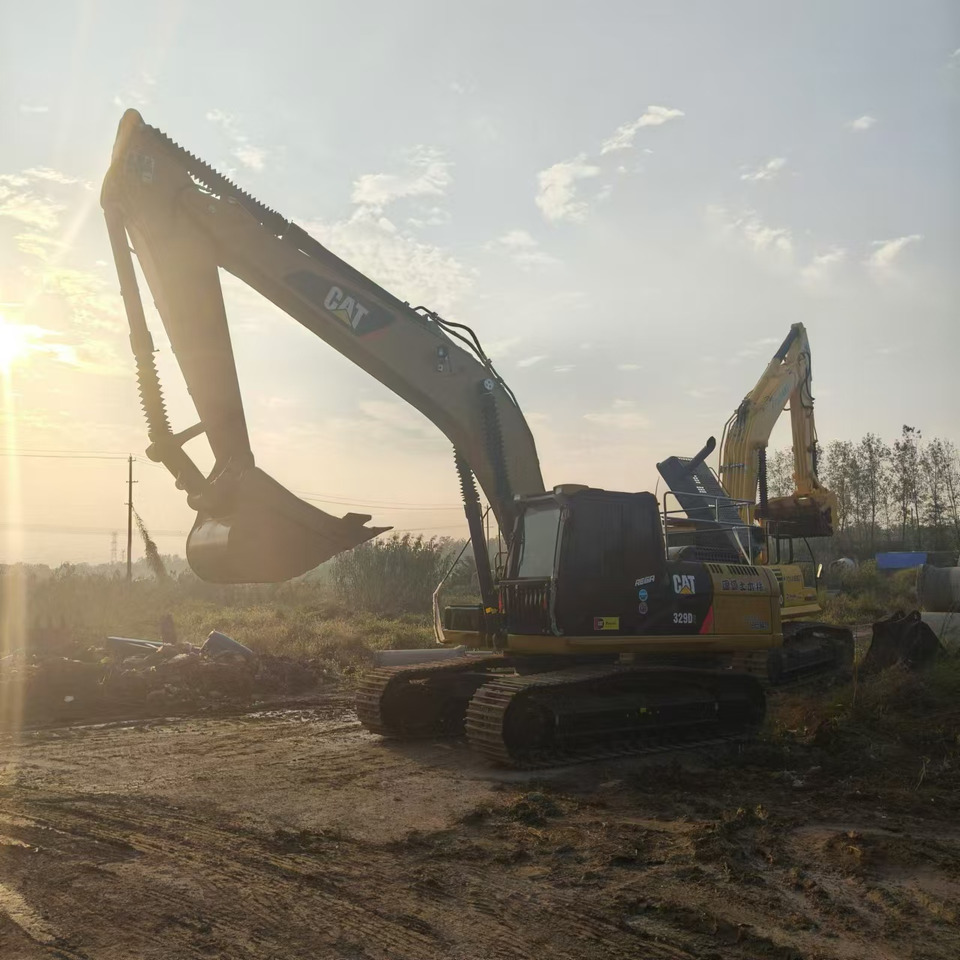 CATERPILLAR 329D2 - حفارات زحافة: صور 5 CATERPILLAR 329D2 - حفارات زحافة: صور 5