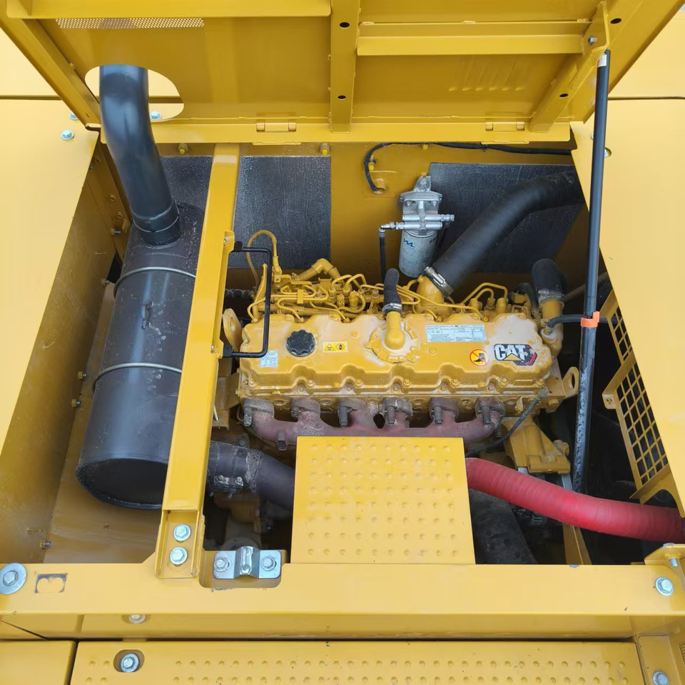 CATERPILLAR 336GC - حفارات زحافة: صور 4 CATERPILLAR 336GC - حفارات زحافة: صور 4