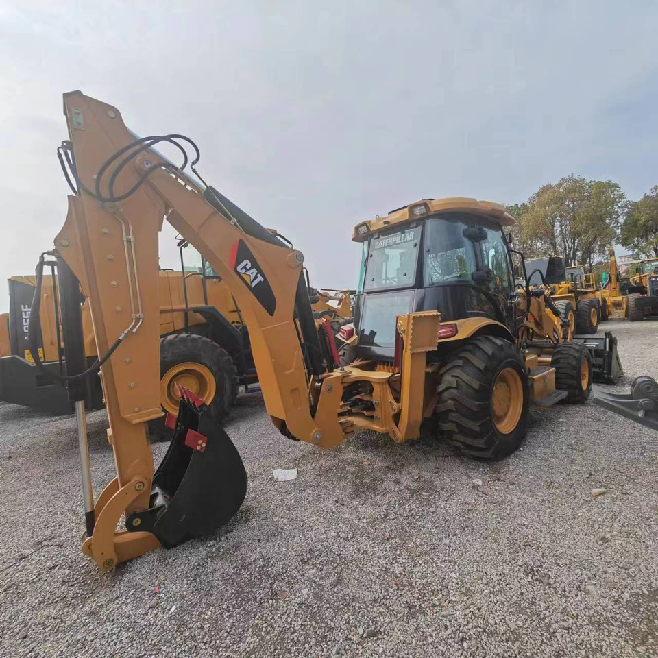 CATERPILLAR 420F - حفار متعدد الاستخدام: صور 3 CATERPILLAR 420F - حفار متعدد الاستخدام: صور 3