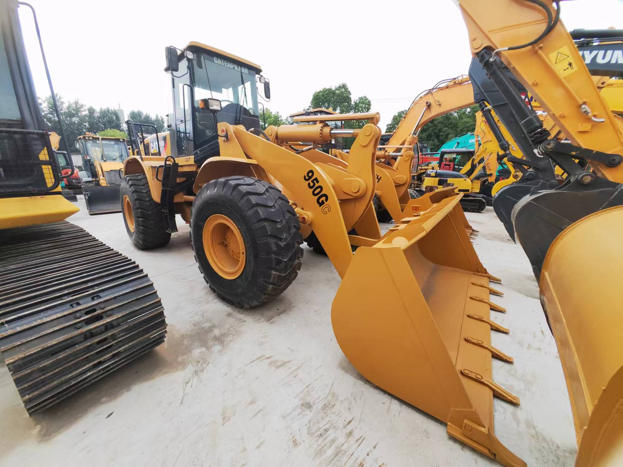 CATERPILLAR 950GC - اللودر بعجل: صور 4 CATERPILLAR 950GC - اللودر بعجل: صور 4