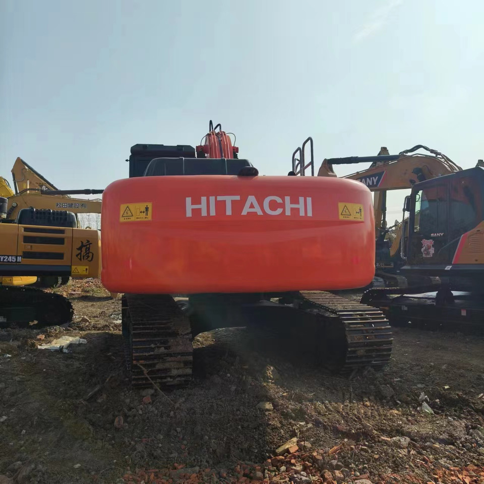 HITACHI ZX210 - حفارات زحافة: صور 3 HITACHI ZX210 - حفارات زحافة: صور 3