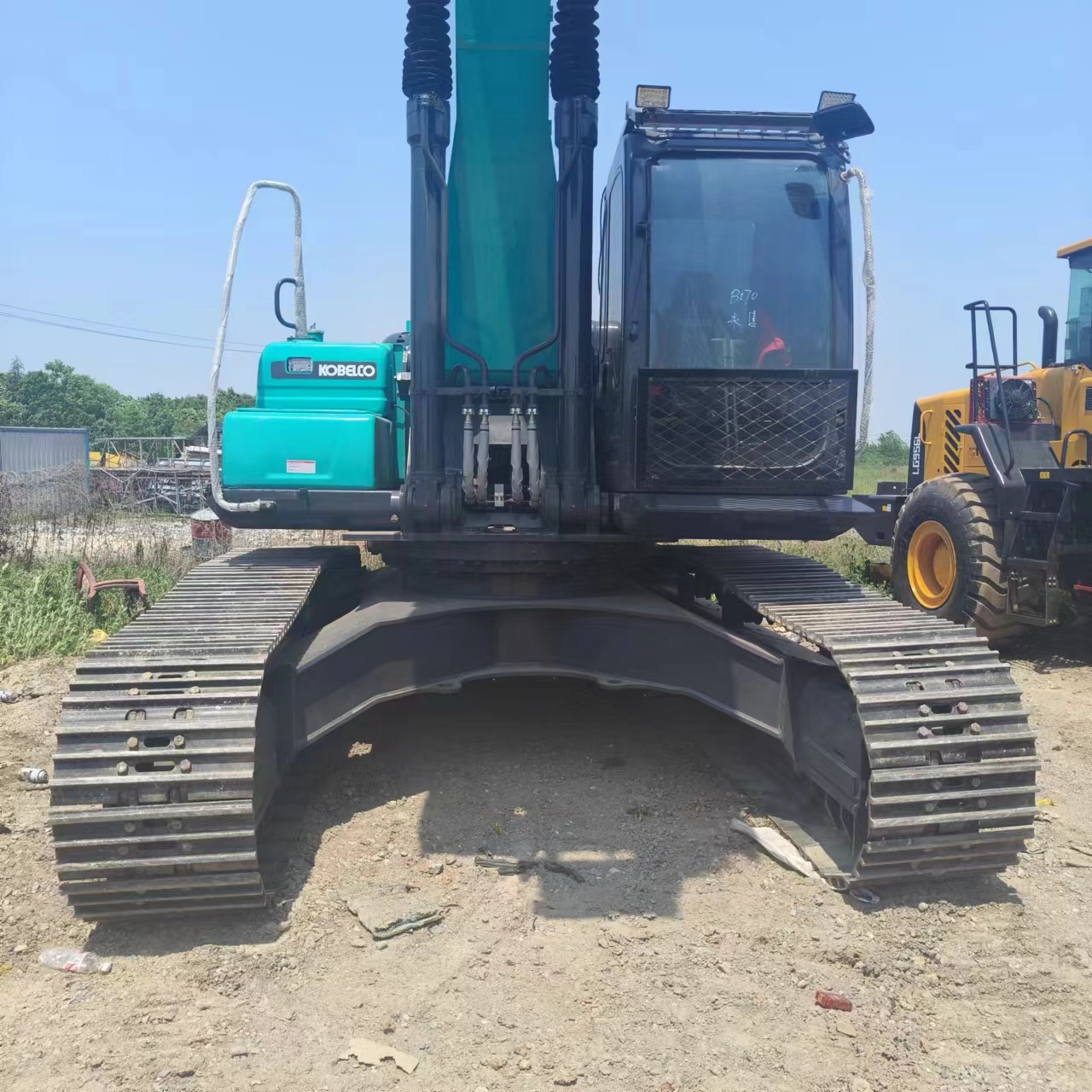 KOBELCO SK350 - حفارات زحافة: صور 2 KOBELCO SK350 - حفارات زحافة: صور 2