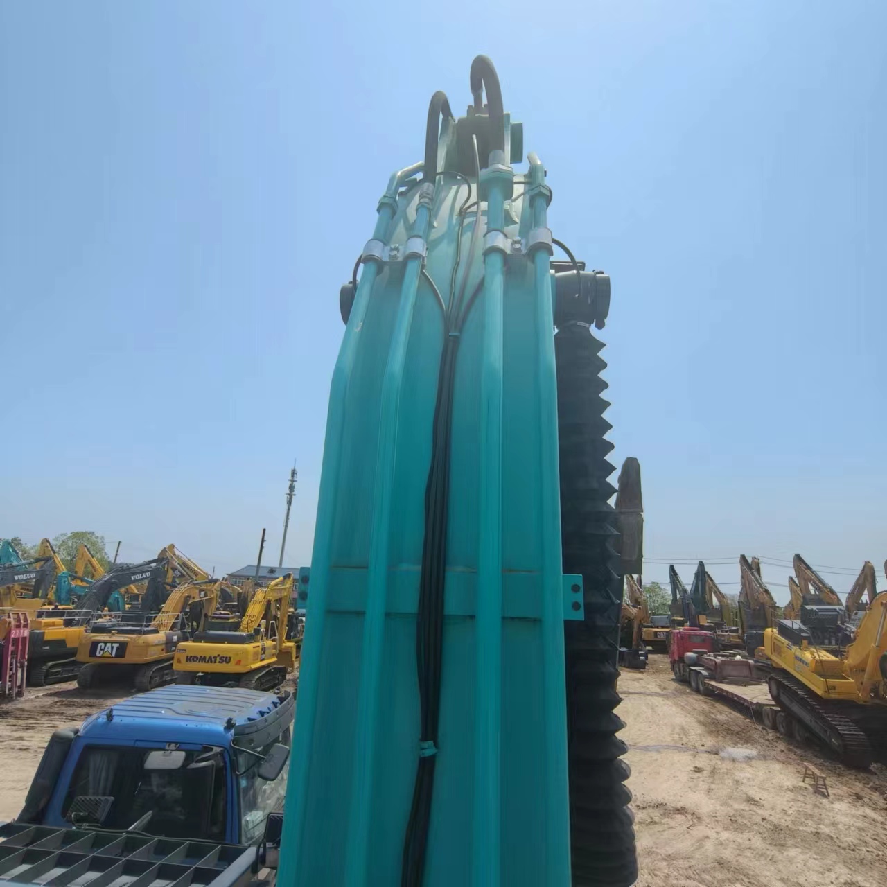 حفارات زحافة KOBELCO SK350: صور 12 حفارات زحافة KOBELCO SK350: صور 12