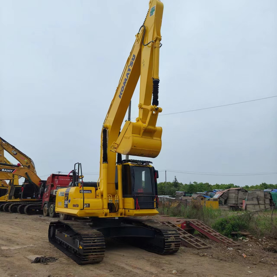 KOMATSU PC240LC-8 - حفارات زحافة: صور 4 KOMATSU PC240LC-8 - حفارات زحافة: صور 4