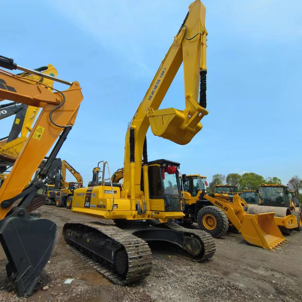 KOMATSU PC240LC-8 - حفارات زحافة: صور 1 KOMATSU PC240LC-8 - حفارات زحافة: صور 1