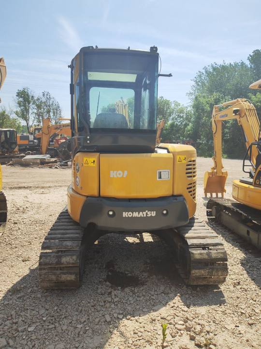 KOMATSU PC40 - حفارة مصغرة: صور 2 KOMATSU PC40 - حفارة مصغرة: صور 2