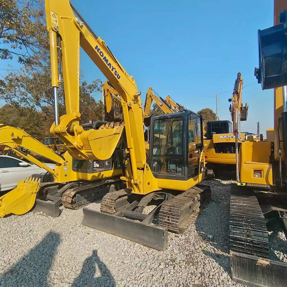 KOMATSU PC56 - حفارات زحافة: صور 4 KOMATSU PC56 - حفارات زحافة: صور 4
