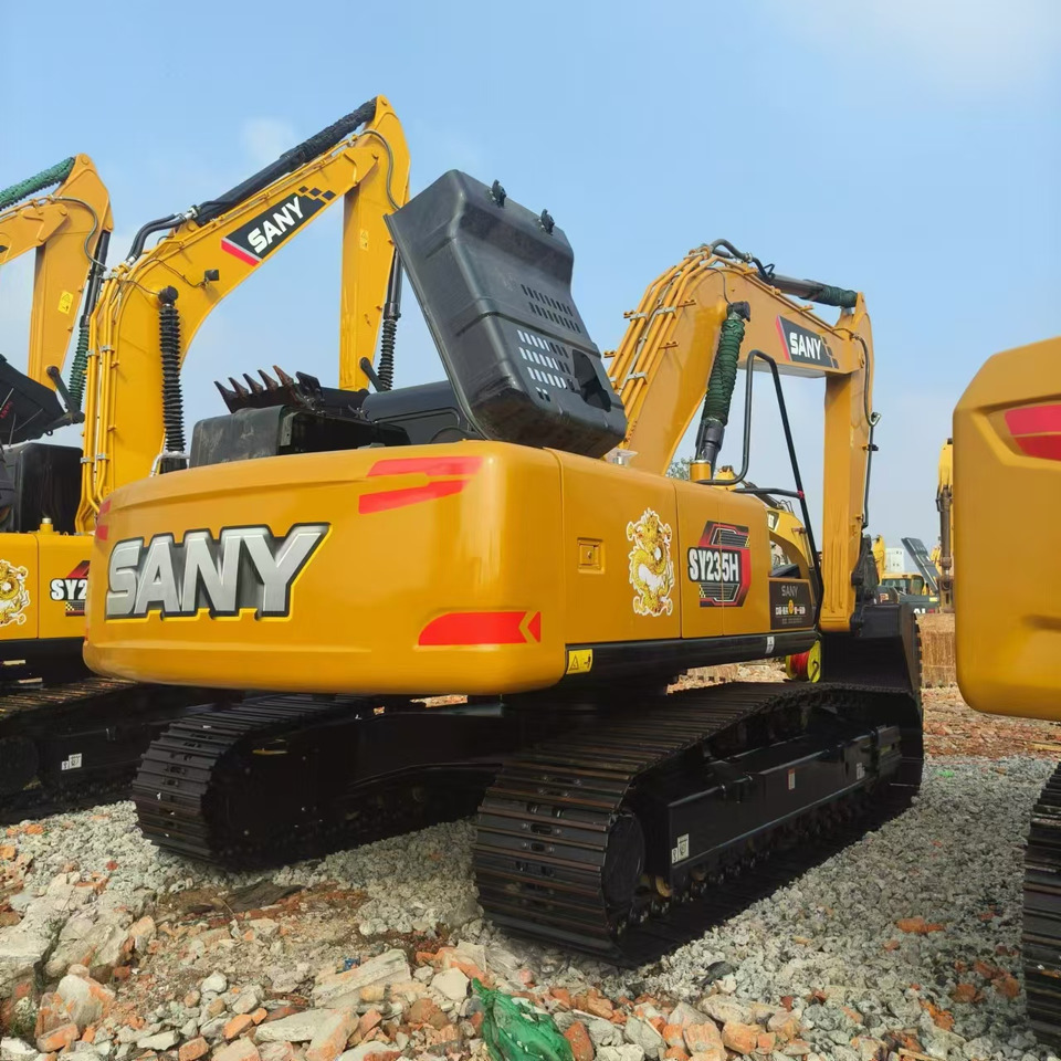 SANY SY235H - حفارات زحافة: صور 5 SANY SY235H - حفارات زحافة: صور 5