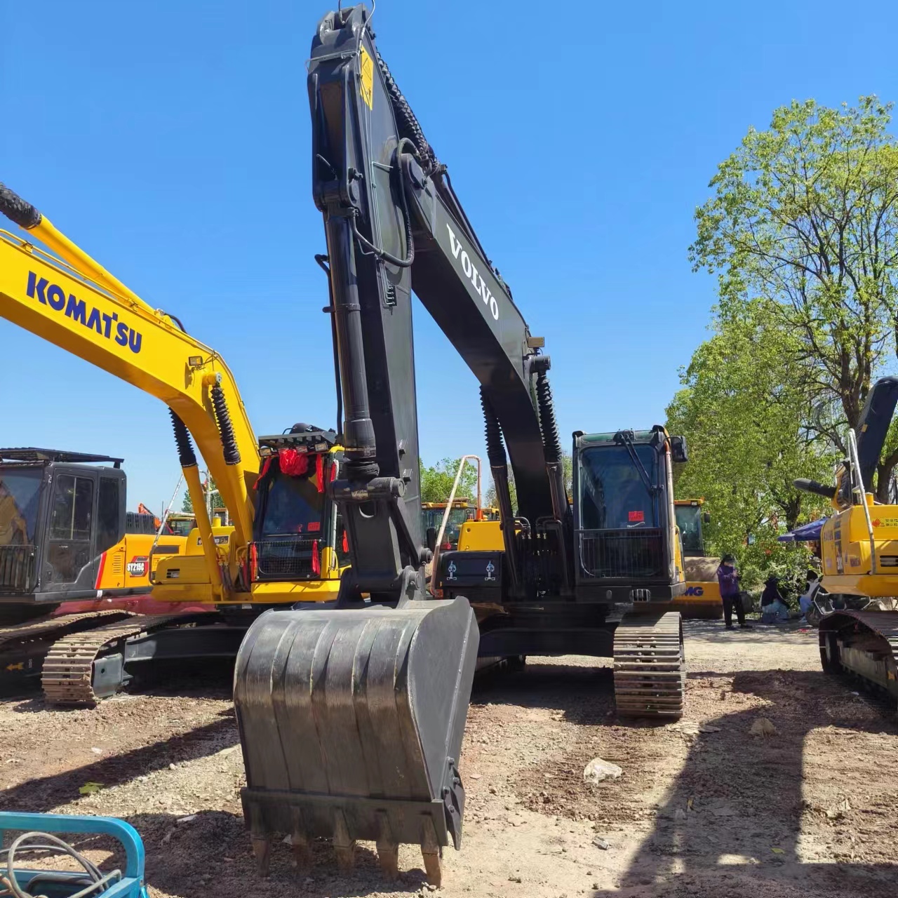VOLVO EC210 - حفارات زحافة: صور 2 VOLVO EC210 - حفارات زحافة: صور 2