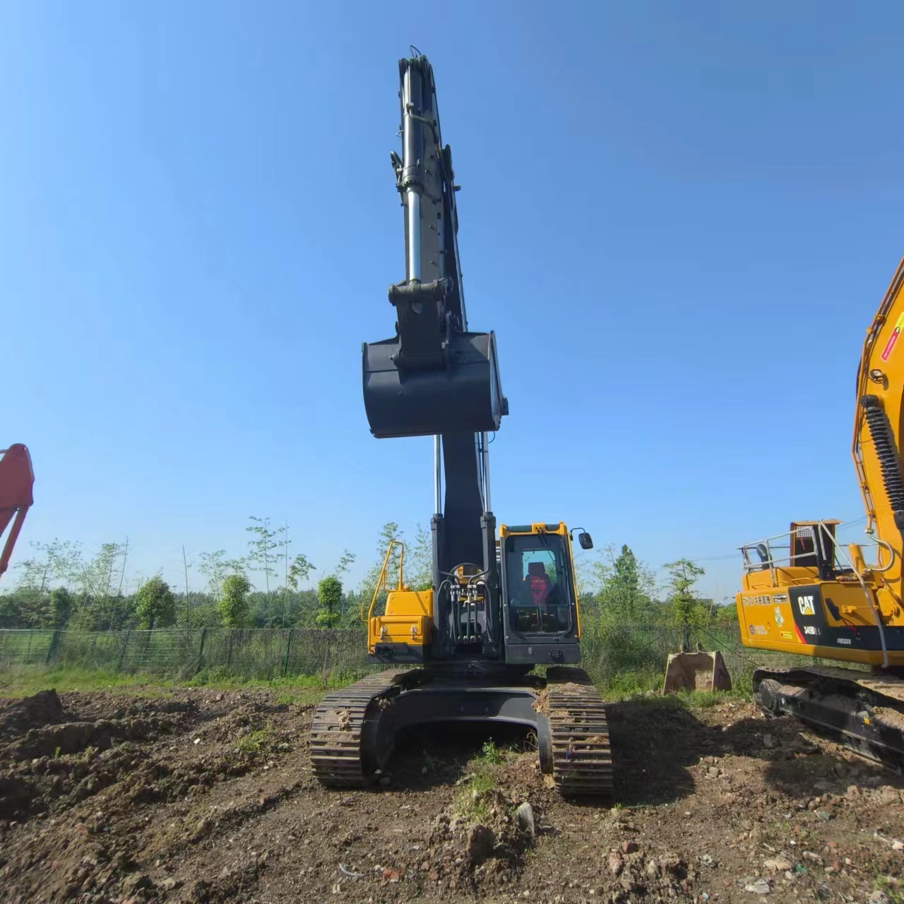VOLVO EC460 - حفارات زحافة: صور 5 VOLVO EC460 - حفارات زحافة: صور 5