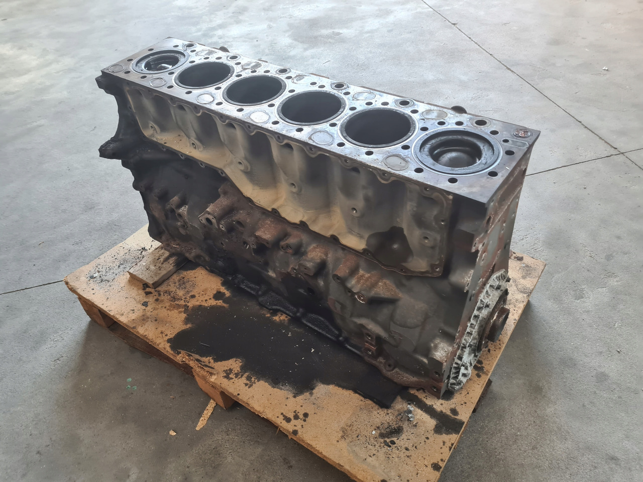 BLOK SILNIKA SŁUPEK TŁOKI WAŁ RENAULT GAMA T DTI 13 K2 - كتلة اسطوانة: صور 3 BLOK SILNIKA SŁUPEK TŁOKI WAŁ RENAULT GAMA T DTI 13 K2 - كتلة اسطوانة: صور 3