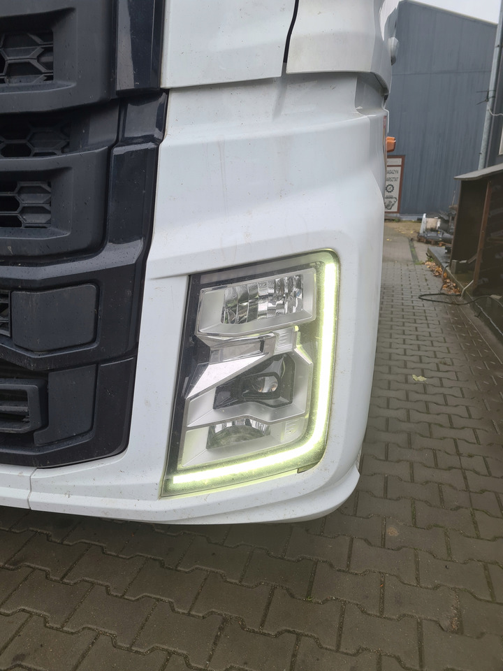 FORD F-MAX PRZÓD KOMPLETNY LAMPA XENON LED GRILL BELKA - كأس مترعة - شاحنة: صور 4 FORD F-MAX PRZÓD KOMPLETNY LAMPA XENON LED GRILL BELKA - كأس مترعة - شاحنة: صور 4