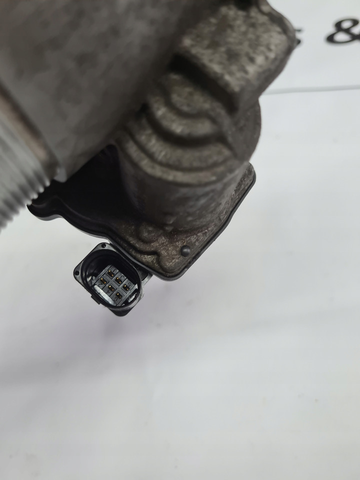 FORD PRZEPUSTNICA ZAWÓR EGR FORD F-MAX 500 TRUCKS GC46 9E926 - المحرك و قطع الغيار - شاحنة: صور 5 FORD PRZEPUSTNICA ZAWÓR EGR FORD F-MAX 500 TRUCKS GC46 9E926 - المحرك و قطع الغيار - شاحنة: صور 5