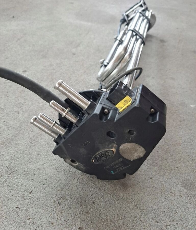 FORD SMOK CZUJNIK ADBLUE AD BLUE FORD F-MAX CARGO GC46 5j241 BA 370200 21W23 - نظام العادم - شاحنة: صور 2 FORD SMOK CZUJNIK ADBLUE AD BLUE FORD F-MAX CARGO GC46 5j241 BA 370200 21W23 - نظام العادم - شاحنة: صور 2