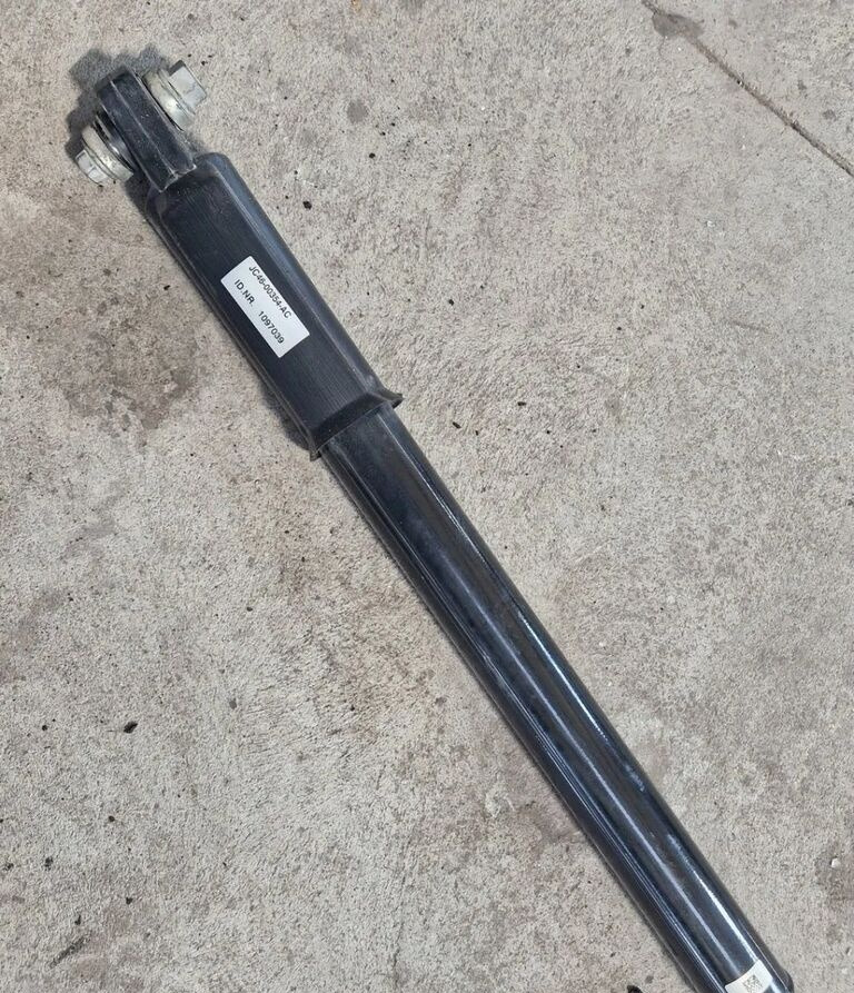 Ford F-MAX CARGO JC46-00354-AC Ford F-MAX CARGO - الكابينة والداخلية - شاحنة: صور 1 Ford F-MAX CARGO JC46-00354-AC Ford F-MAX CARGO - الكابينة والداخلية - شاحنة: صور 1