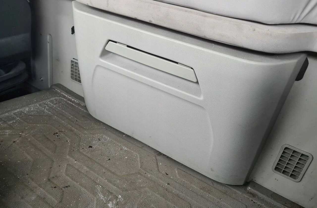 Ford ORYGINAŁ F-MAX CARGO EURO 6 Ford ORYGINAŁ FORD F-MAX CARGO EURO 6 - الكابينة والداخلية - شاحنة: صور 2 Ford ORYGINAŁ F-MAX CARGO EURO 6 Ford ORYGINAŁ FORD F-MAX CARGO EURO 6 - الكابينة والداخلية - شاحنة: صور 2