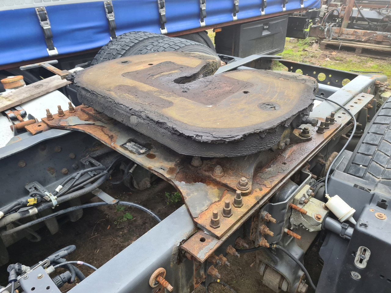 JOST - عجلة الخامسة - شاحنة: صور 3 JOST - عجلة الخامسة - شاحنة: صور 3