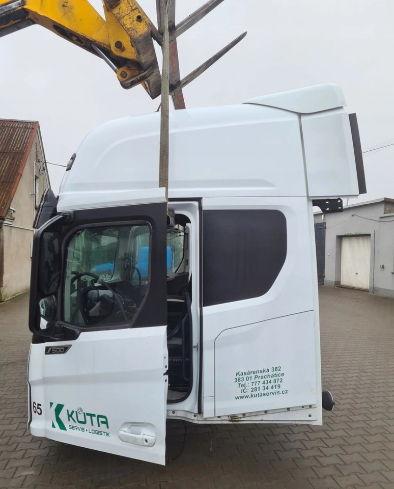 الكبائن KOMPLETNA FORD F-MAX TRUCKS CARGO 500: صور 8