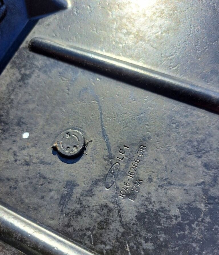 MOCOWANIE PRAWE BŁOTNIKA PODKABINOWEGO NADKOLA FORD F-MAX EURO 6 Ford F-MAX JC46 Ford F-MAX truck - الكابينة والداخلية - شاحنة: صور 2 MOCOWANIE PRAWE BŁOTNIKA PODKABINOWEGO NADKOLA FORD F-MAX EURO 6 Ford F-MAX JC46 Ford F-MAX truck - الكابينة والداخلية - شاحنة: صور 2