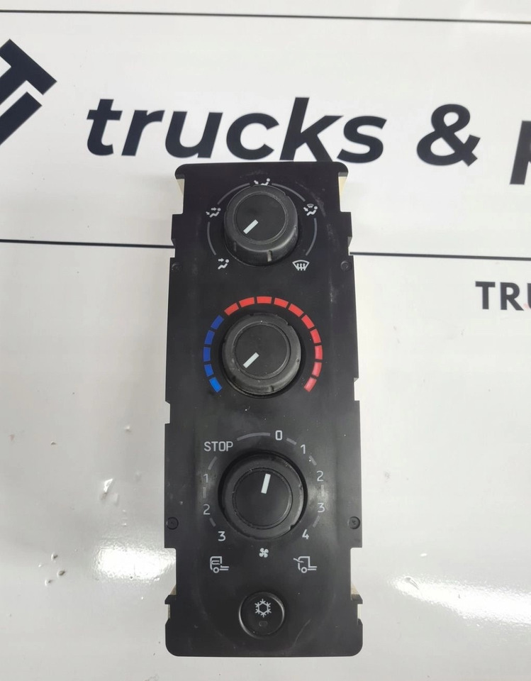 PANEL OGRZEWANIA KLIMATYZACJI NAWIEWU RENAULT DXI LIFT VOLVO FL FE LIFT - التدفئة / التهوية: صور 1 PANEL OGRZEWANIA KLIMATYZACJI NAWIEWU RENAULT DXI LIFT VOLVO FL FE LIFT - التدفئة / التهوية: صور 1