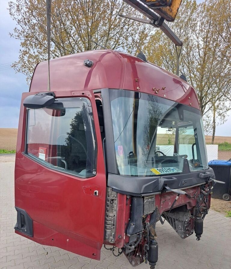 RENAULT KABINA KOMPLETNA RENAULT GAMA T RANGE WYSOKA HIGH - الكبائن - شاحنة: صور 2 RENAULT KABINA KOMPLETNA RENAULT GAMA T RANGE WYSOKA HIGH - الكبائن - شاحنة: صور 2