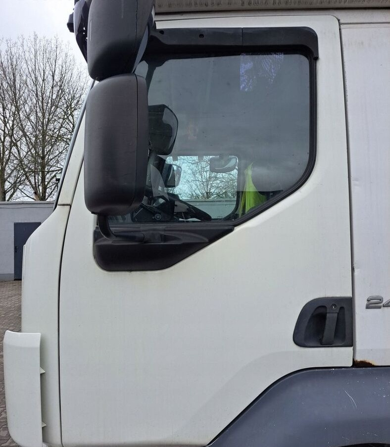 RENAULT PREMIUM MIDLUM VOLVO FE FL - باب و قطع الغيار - شاحنة: صور 1 RENAULT PREMIUM MIDLUM VOLVO FE FL - باب و قطع الغيار - شاحنة: صور 1