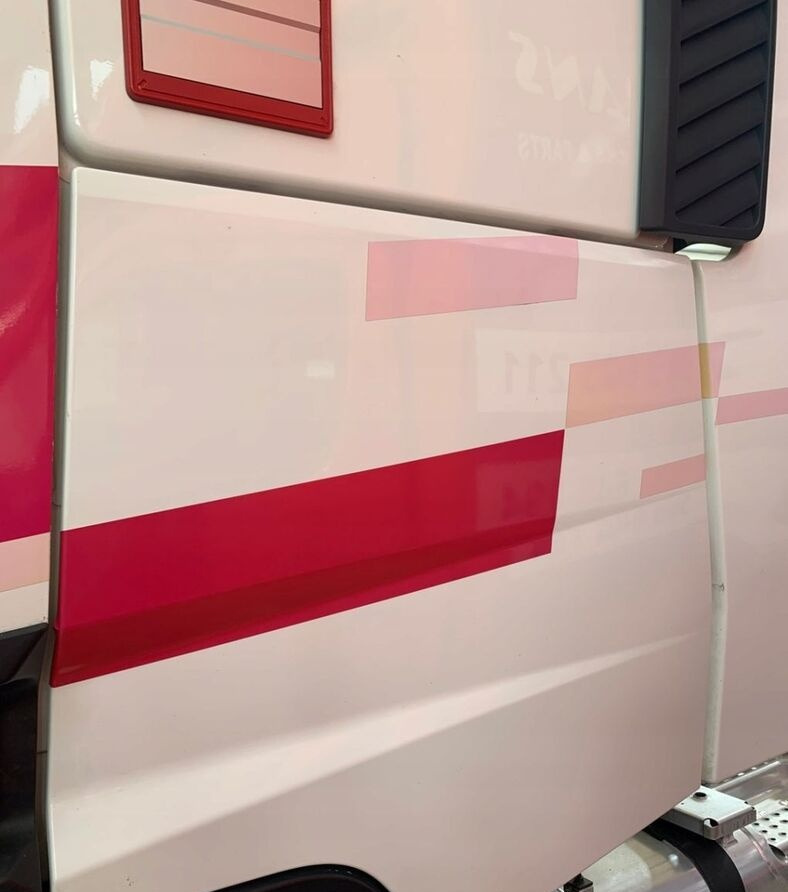 Renault GAMA RANGE T - هيكل السيارة الخارجية - شاحنة: صور 1 Renault GAMA RANGE T - هيكل السيارة الخارجية - شاحنة: صور 1