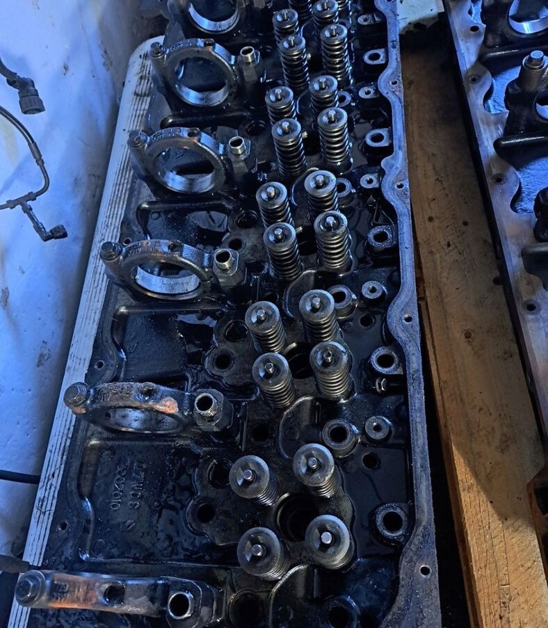 Renault GŁOWICA SILNIKA RENAULT PREMIUM KERAX DXI 11 20754236 - اسطوانة رئيس - شاحنة: صور 1 Renault GŁOWICA SILNIKA RENAULT PREMIUM KERAX DXI 11 20754236 - اسطوانة رئيس - شاحنة: صور 1