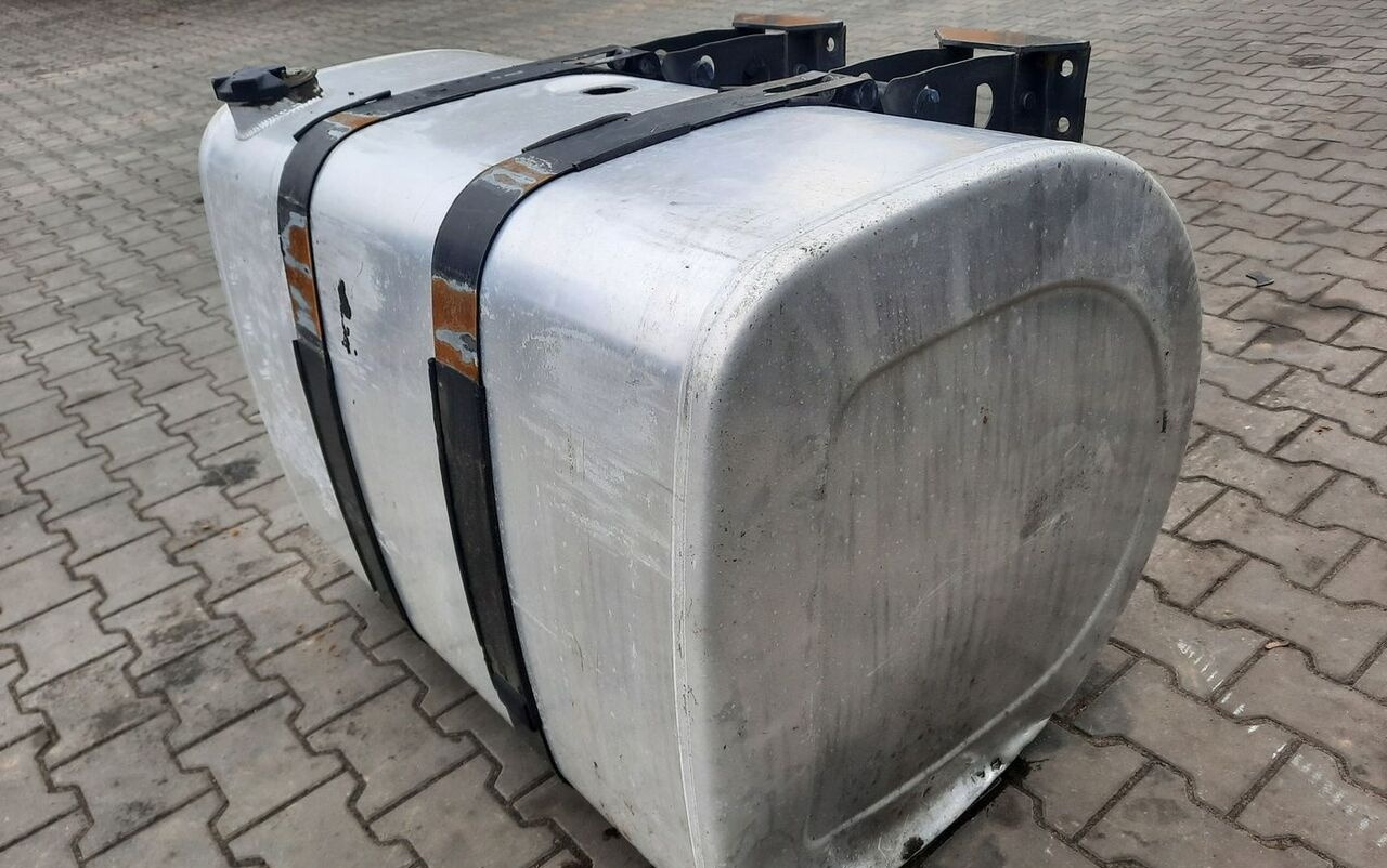 Renault ZBIORNIK PALIWA RENAULT GAMA T RANGE 100/70/70 21655306 - خزان وقود - شاحنة: صور 4 Renault ZBIORNIK PALIWA RENAULT GAMA T RANGE 100/70/70 21655306 - خزان وقود - شاحنة: صور 4