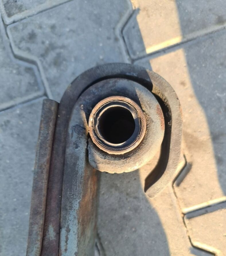 Volvo RESOR PRZEDNI PRZÓD 3 LAGOWY 3 PIÓRA VOLVO FH FM 257875 - ربيع تعليق - شاحنة: صور 3 Volvo RESOR PRZEDNI PRZÓD 3 LAGOWY 3 PIÓRA VOLVO FH FM 257875 - ربيع تعليق - شاحنة: صور 3