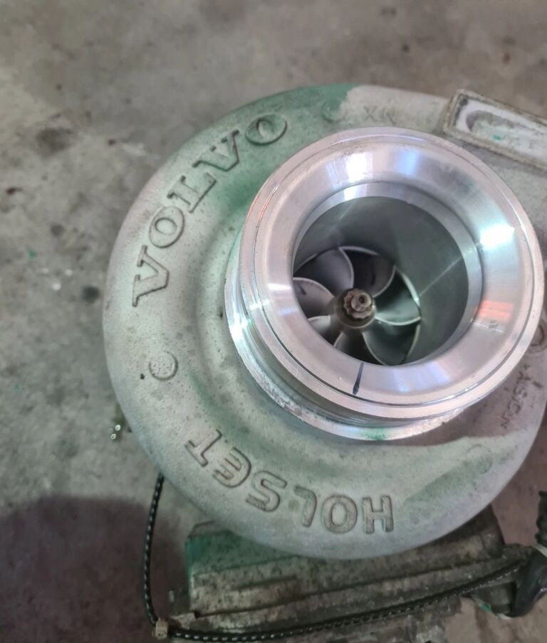 Volvo TURBINA TURBOSPRĘŻARKA FH 16 D16K 750 EURO 6 3789660 HW-3789663 Volvo VOLVO FH 16 D16K 750 EURO 6 3789660 HW-3789663 - الشاحن التوربيني - شاحنة: صور 5 Volvo TURBINA TURBOSPRĘŻARKA FH 16 D16K 750 EURO 6 3789660 HW-3789663 Volvo VOLVO FH 16 D16K 750 EURO 6 3789660 HW-3789663 - الشاحن التوربيني - شاحنة: صور 5