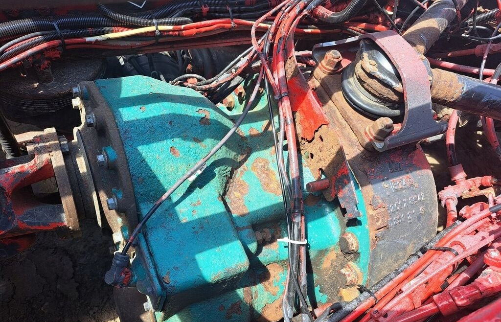 Volvo WÓZEK MOST PRZELOTOWY RTS MOSTY KOMPLETNE PIASTY TARCZE FH FM 6x - المحور و قطع الغيار - شاحنة: صور 4 Volvo WÓZEK MOST PRZELOTOWY RTS MOSTY KOMPLETNE PIASTY TARCZE FH FM 6x - المحور و قطع الغيار - شاحنة: صور 4