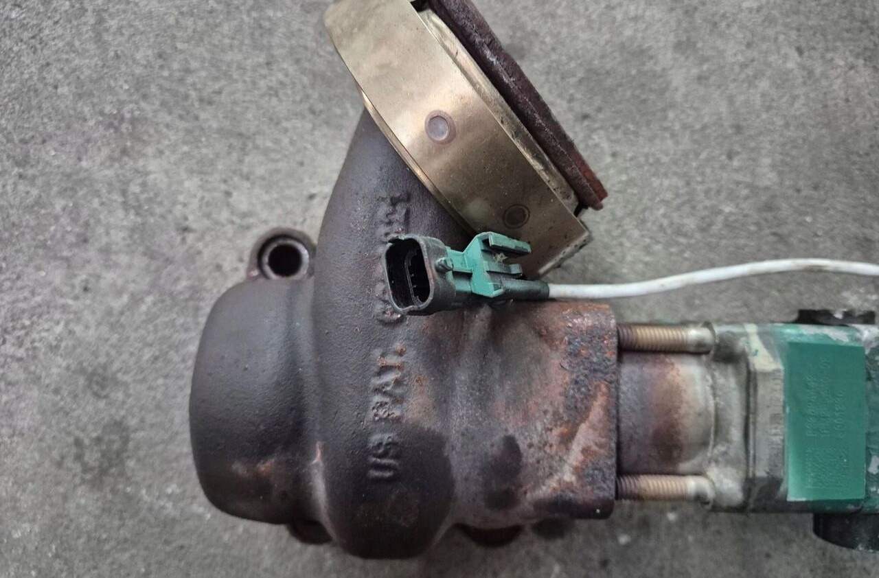 Volvo ZAWÓR HAMULEC GÓRSKI SPALIN EGR FH4 FH 16 D16K 23694442 6601821 Volvo EGR VOLVO FH4 FH 16 D16K 23694442 6601821 - المحرك و قطع الغيار - شاحنة: صور 1 Volvo ZAWÓR HAMULEC GÓRSKI SPALIN EGR FH4 FH 16 D16K 23694442 6601821 Volvo EGR VOLVO FH4 FH 16 D16K 23694442 6601821 - المحرك و قطع الغيار - شاحنة: صور 1