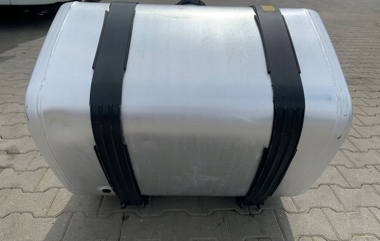 Volvo ZBIORNIK PALIWA RENAULT GAMA T VOLVO FH 4 FM 4 LOW DECK 82x69x56 21516469 - خزان وقود - شاحنة: صور 5 Volvo ZBIORNIK PALIWA RENAULT GAMA T VOLVO FH 4 FM 4 LOW DECK 82x69x56 21516469 - خزان وقود - شاحنة: صور 5