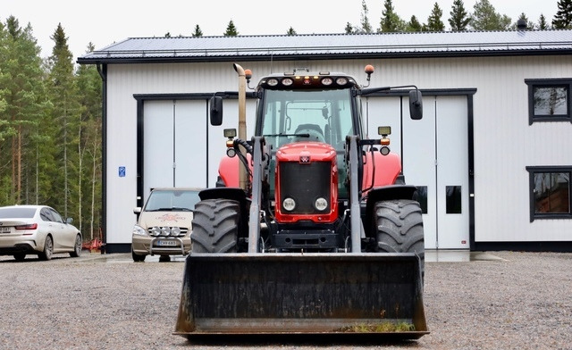 Massey Ferguson7485 Dyna-VT - جرار: صور 4 Massey Ferguson7485 Dyna-VT - جرار: صور 4