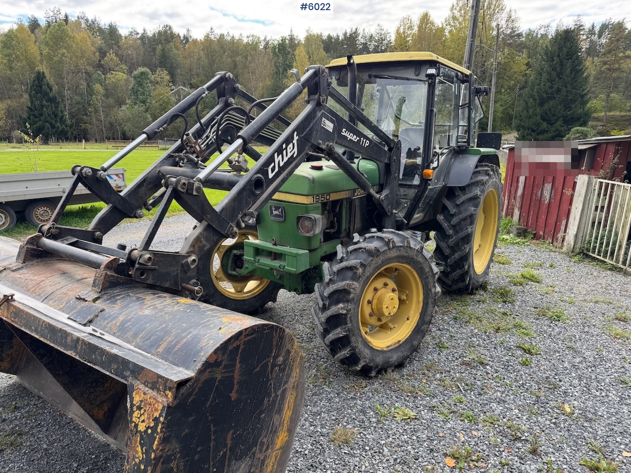 1990 John Deere 1950 Power Synchron w/ front loader. - جرار: صور 2 1990 John Deere 1950 Power Synchron w/ front loader. - جرار: صور 2